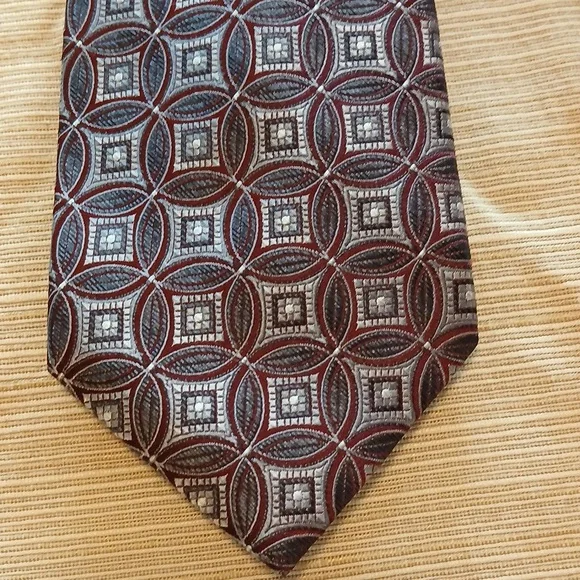 PRONTO• UOMO Couture Geometric Patterned Tie - Burgundy/Blue/Grey - Picture 4 of 6